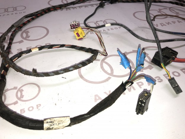 Жгут проводов для аудио системы VAG 4A0971733 на Ауди 100 C4 купить с разборки в Самаре по цене 500 ₽
