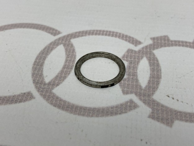 Уплотнительное кольцо VAG N0138142 на Ауди 80/90 B3 купить с разборки в Самаре по цене 20 ₽