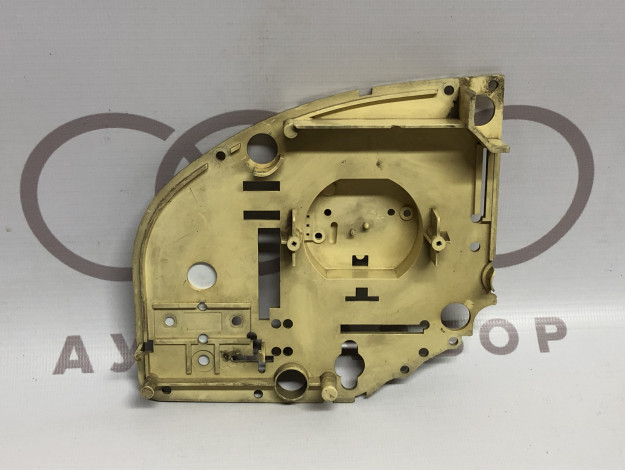 Несущая пластина часы механические VAG 893919201 на Ауди 80/90 B3 купить с разборки в Самаре по цене 400 ₽